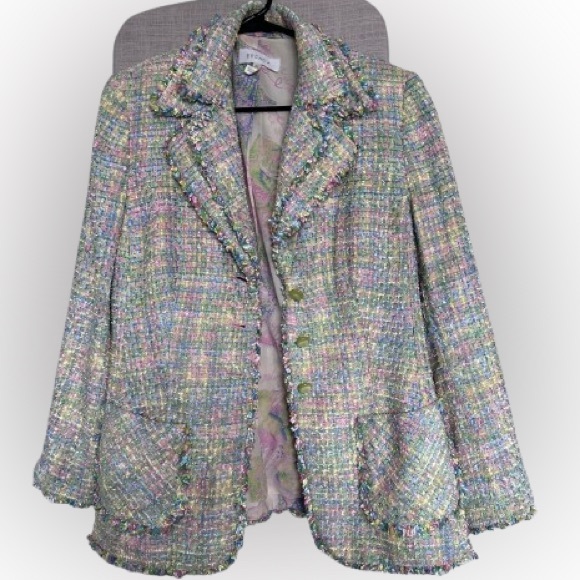 Escada Jackets & Blazers - Escada tweed fringed jacket Size 38 / M